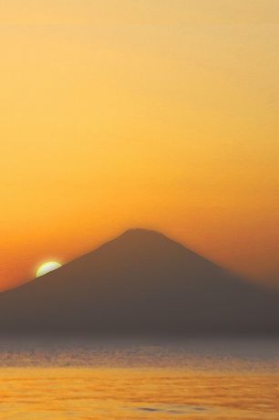 逗子海岸からの夕陽 富士山 iPad/Androidタブレット待受け