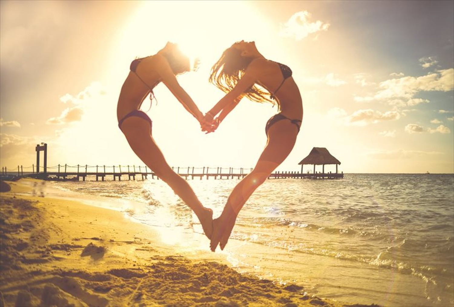 世界のビーチのポストカードやポスター用の写真です|著作権フリー