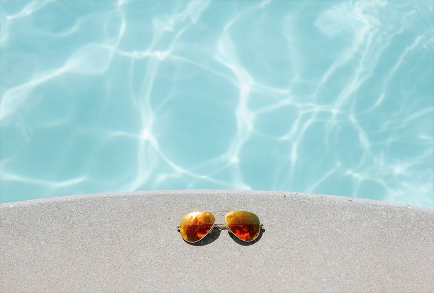 世界のビーチのポストカードやポスター用の写真です|著作権フリー