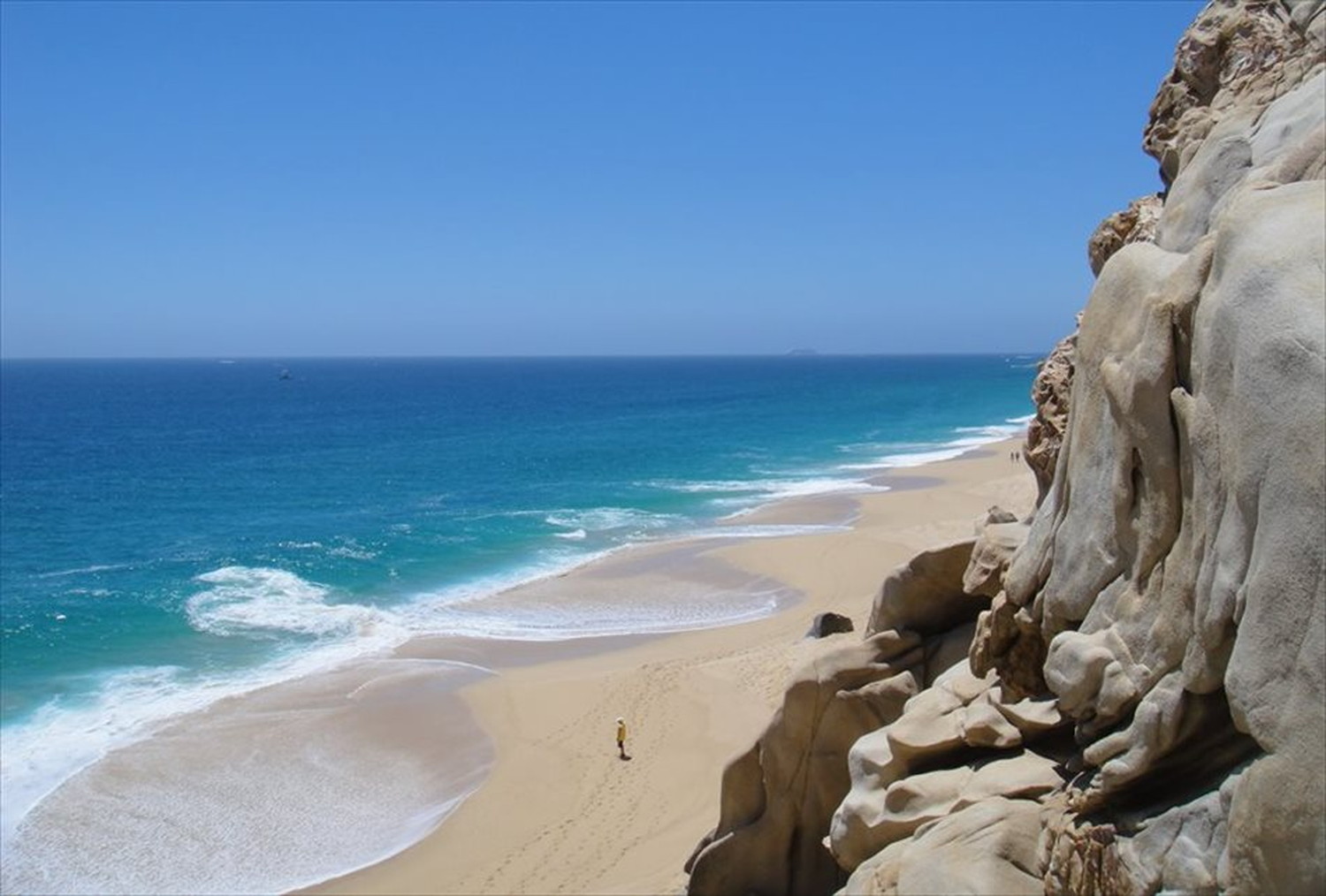 世界のビーチのポストカードやポスター用の写真です|著作権フリー